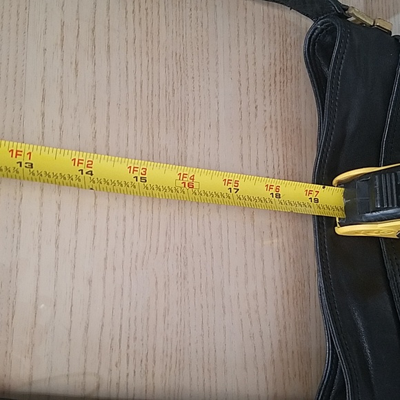 Enzo Angiolini Crossbody Bag - Picture 5 of 8